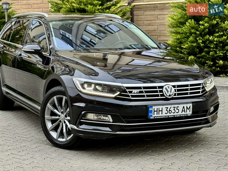 Універсал Volkswagen Passat 2018 в Одесі