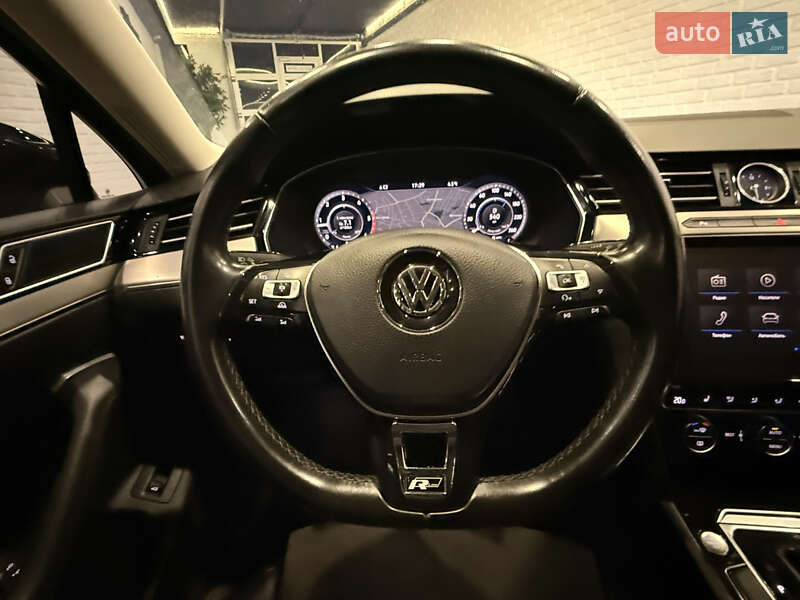 Універсал Volkswagen Passat 2018 в Одесі