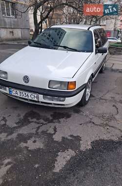 Универсал Volkswagen Passat 1993 в Черкассах