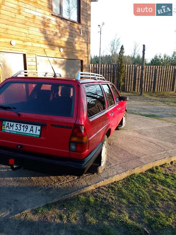 Универсал Volkswagen Passat 1987 в Житомире