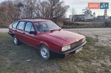 Хэтчбек Volkswagen Passat 1987 в Ровно
