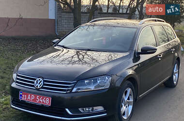 Универсал Volkswagen Passat 2012 в Вознесенске