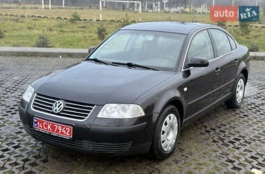 Седан Volkswagen Passat 2001 в Коломые