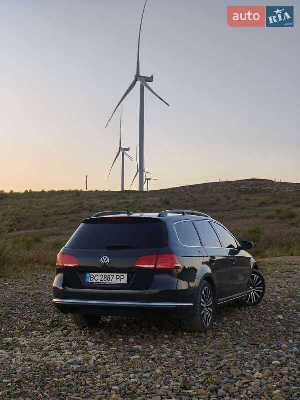 Универсал Volkswagen Passat 2012 в Львове