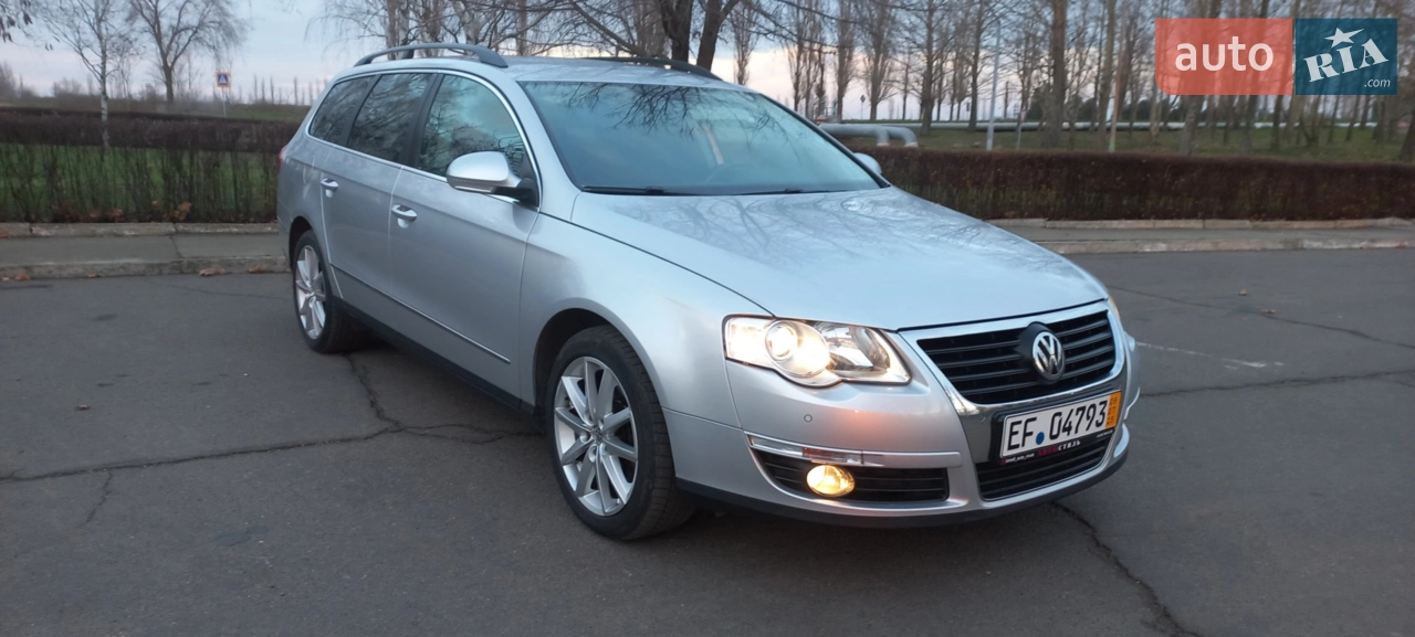 2010 Volkswagen Passat - мініатюра 14