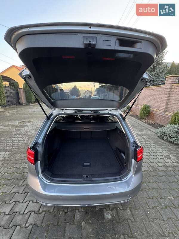 Універсал Volkswagen Passat 2019 в Чернівцях