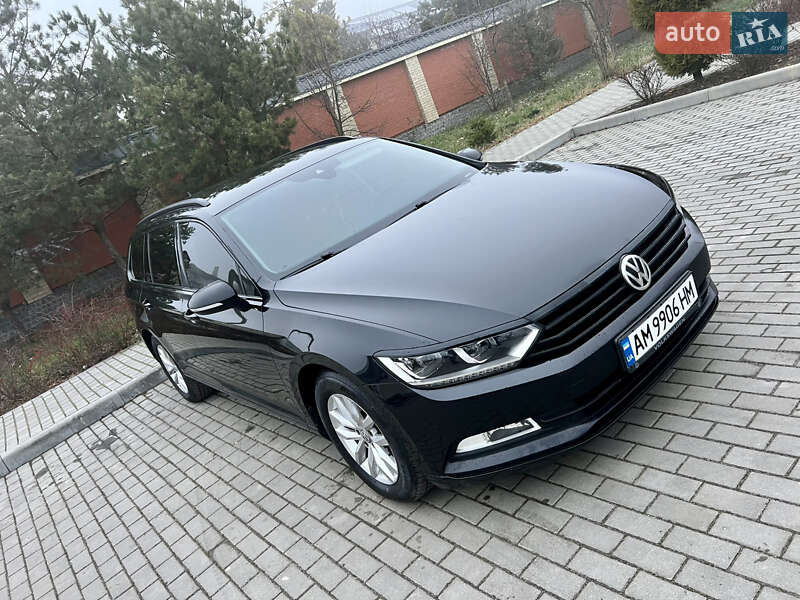 Универсал Volkswagen Passat 2019 в Житомире фото Универсал Volkswagen Passat 2019 в Житомире