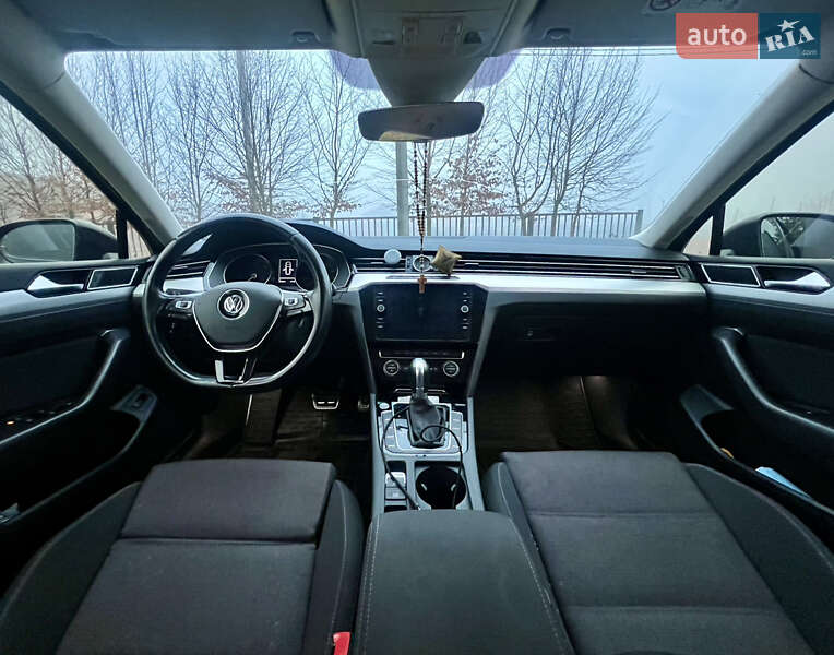 Универсал Volkswagen Passat 2019 в Житомире фото 9 Универсал Volkswagen Passat 2019 в Житомире