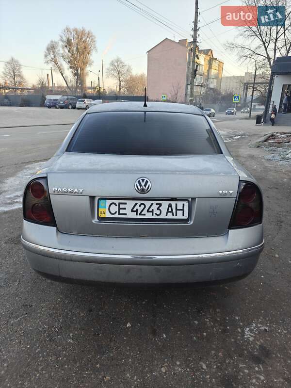 Седан Volkswagen Passat 2004 в Черновцах