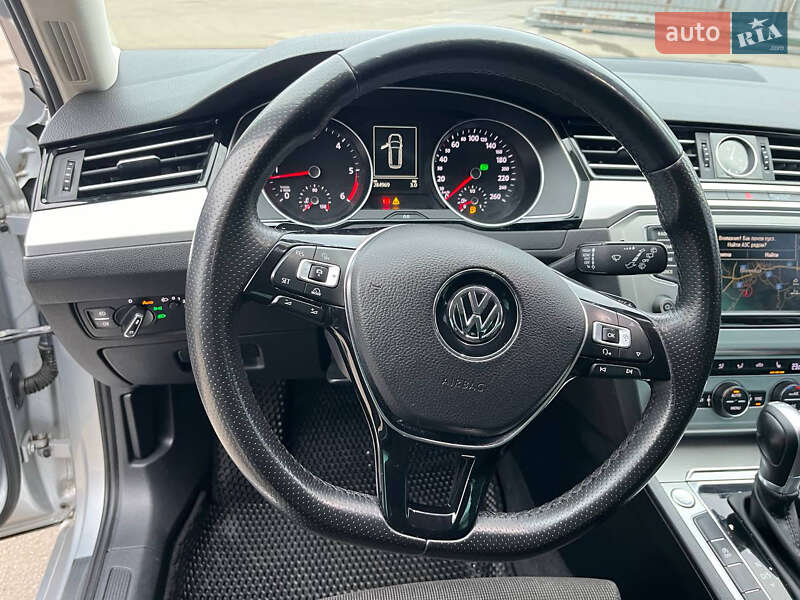 Універсал Volkswagen Passat 2015 в Вінниці фото 46 Універсал Volkswagen Passat 2015 в Вінниці