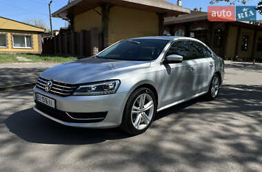 Седан Volkswagen Passat 2014 в Кременчуге