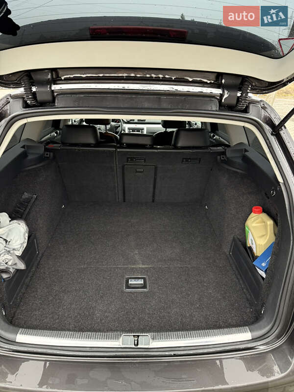 Универсал Volkswagen Passat 2010 в Львове