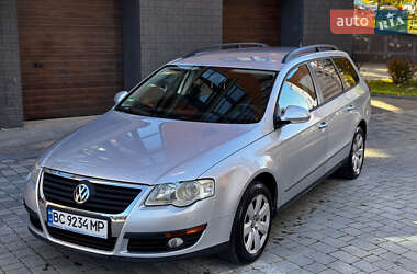 Універсал Volkswagen Passat 2008 в Івано-Франківську