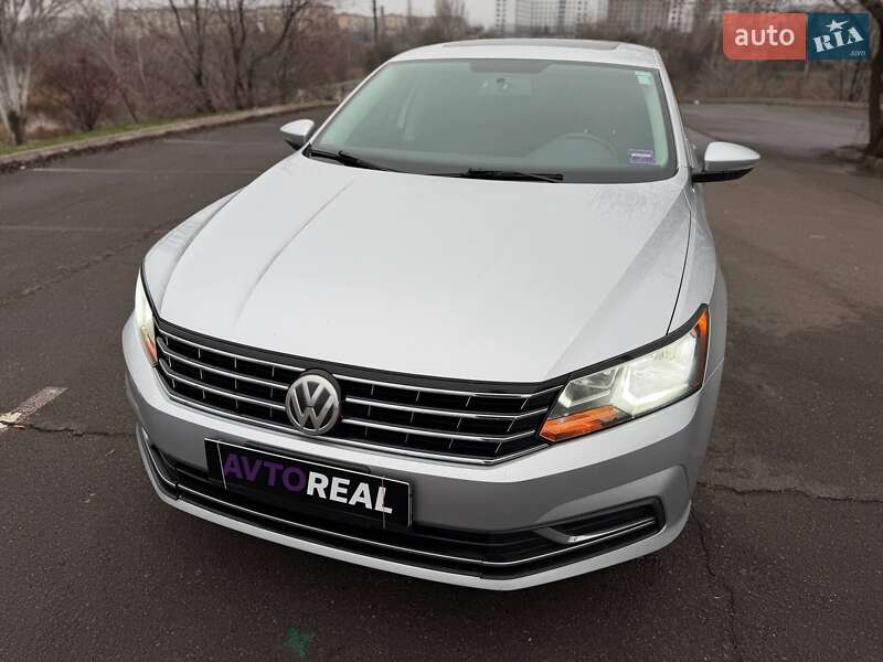 Седан Volkswagen Passat 2016 в Кривому Розі