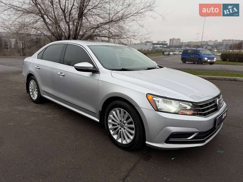 Седан Volkswagen Passat 2016 в Кривому Розі