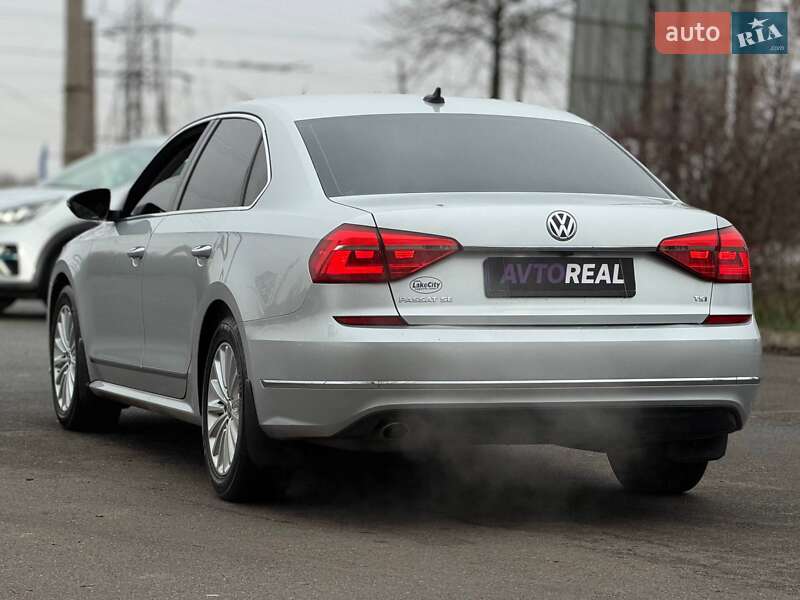 Седан Volkswagen Passat 2016 в Кривому Розі