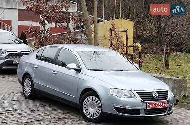 Седан Volkswagen Passat 2009 в Львове