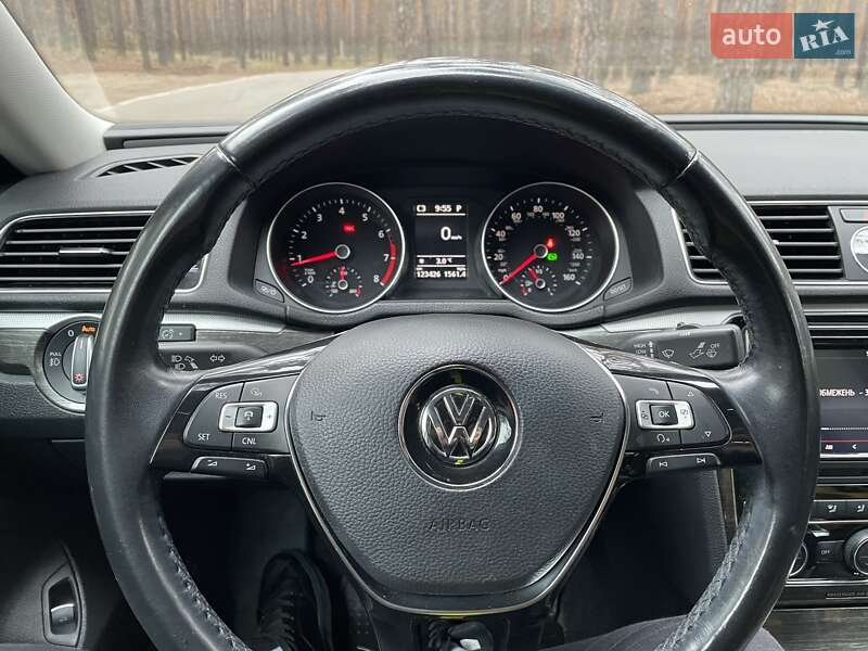 Седан Volkswagen Passat 2016 в Полтаве