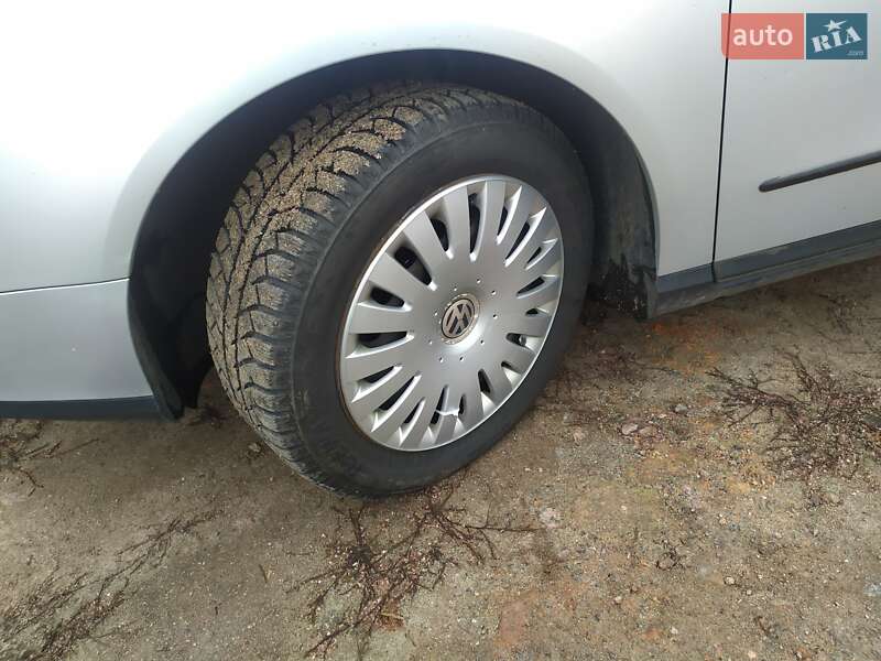 Седан Volkswagen Passat 2007 в Яготине