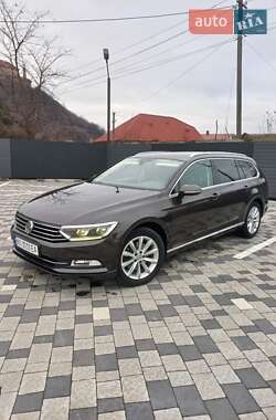 Универсал Volkswagen Passat 2015 в Мукачево