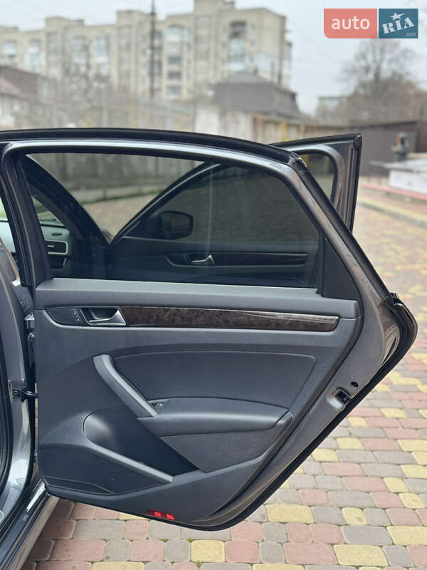 Седан Volkswagen Passat 2014 в Вінниці