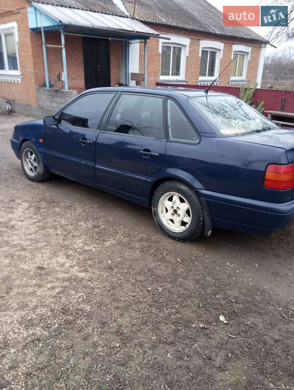 Volkswagen Passat 1993