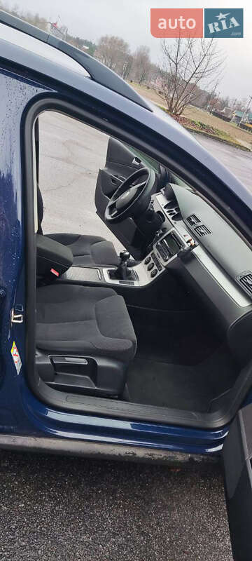 Универсал Volkswagen Passat 2008 в Горишних Плавнях