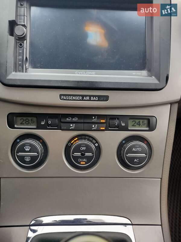 Універсал Volkswagen Passat 2007 в Дунаївцях