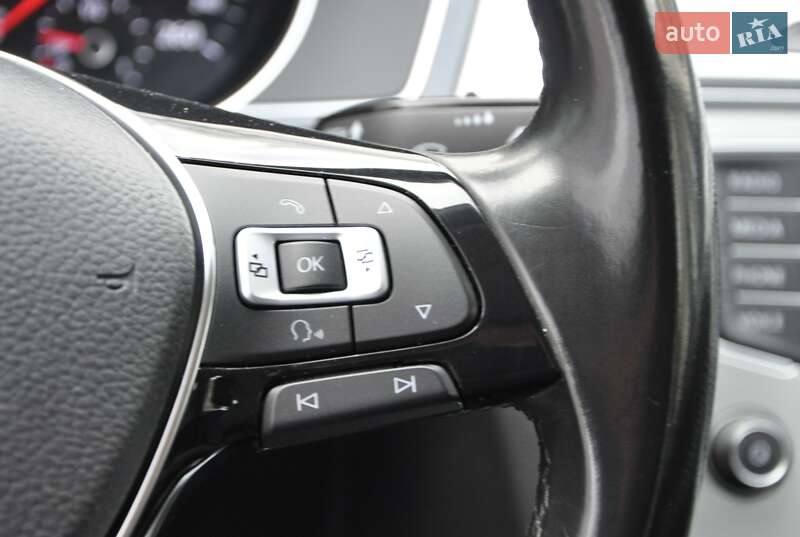 Седан Volkswagen Passat 2017 в Одесі фото 33 Седан Volkswagen Passat 2017 в Одесі