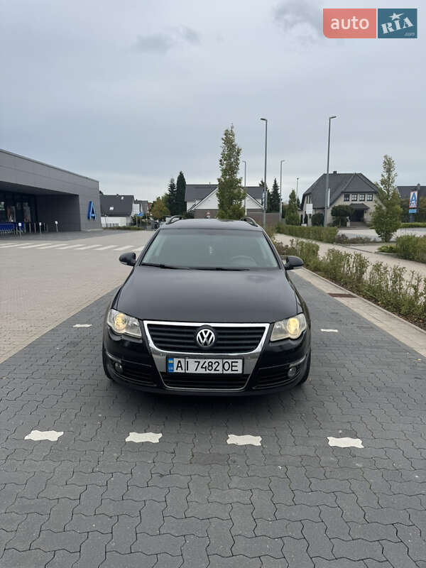 Универсал Volkswagen Passat 2005 в Сарнах