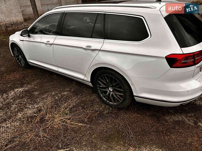 Універсал Volkswagen Passat 2018 в Дніпрі