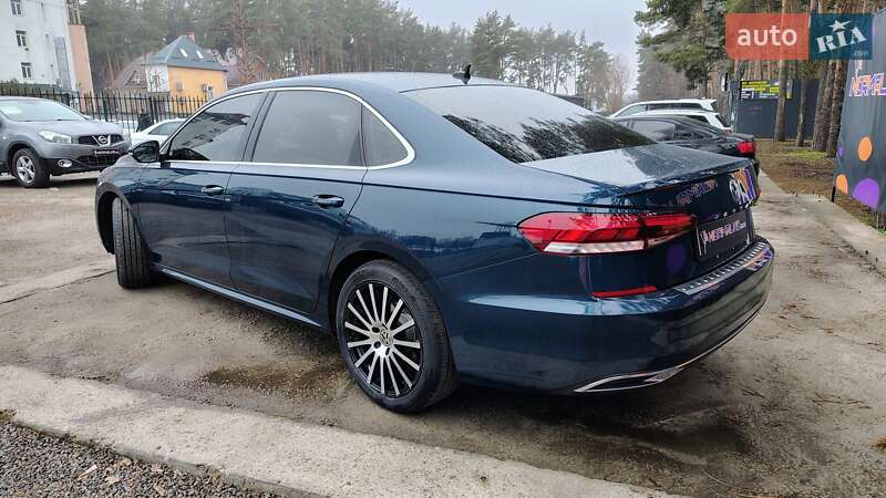 Седан Volkswagen Passat 2021 в Києві