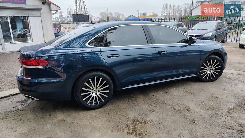 Седан Volkswagen Passat 2021 в Києві