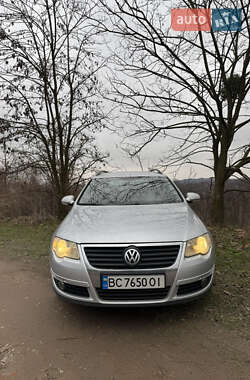 Универсал Volkswagen Passat 2010 в Львове