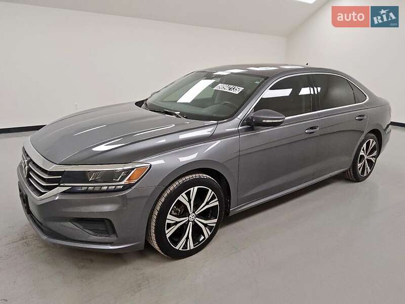 Volkswagen Passat 2021