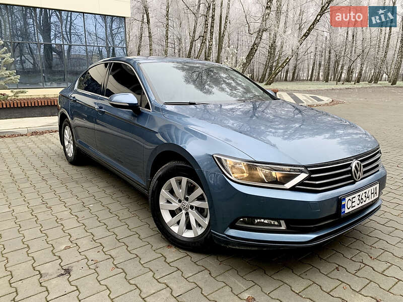 Седан Volkswagen Passat 2018 в Тернополі