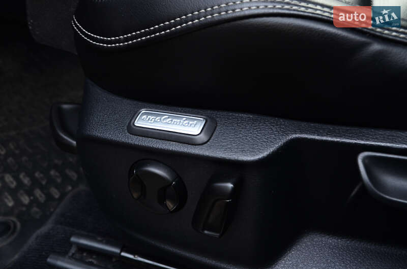 Універсал Volkswagen Passat 2017 в Києві