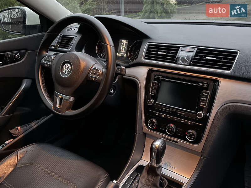 Седан Volkswagen Passat 2012 в Киеве фото 10 Седан Volkswagen Passat 2012 в Киеве