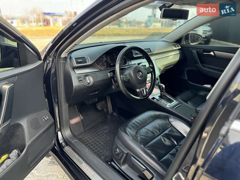 Универсал Volkswagen Passat 2012 в Белой Церкви