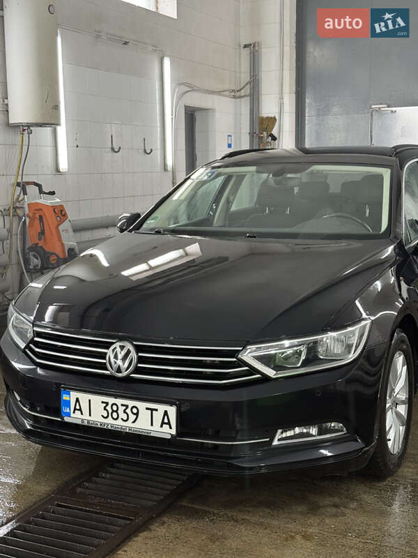 Універсал Volkswagen Passat 2016 в Києві