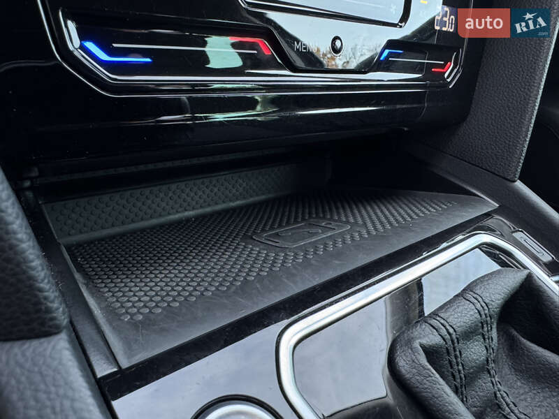 Універсал Volkswagen Passat 2020 в Луцьку фото 21 Універсал Volkswagen Passat 2020 в Луцьку