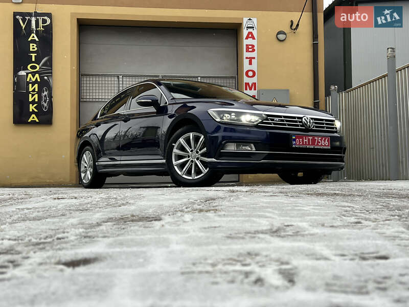 Седан Volkswagen Passat 2019 в Дрогобыче