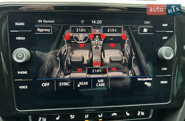 Седан Volkswagen Passat 2019 в Дрогобыче