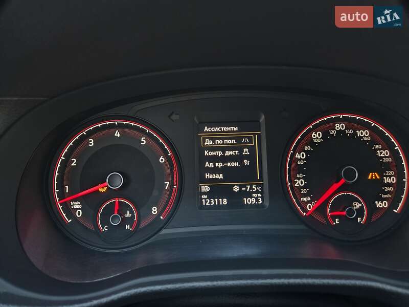 Седан Volkswagen Passat 2020 в Києві