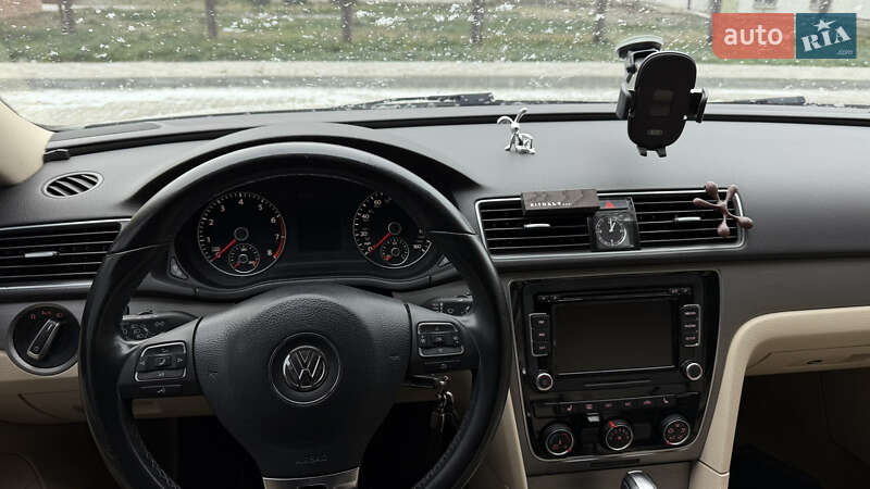 Седан Volkswagen Passat 2013 в Сумах