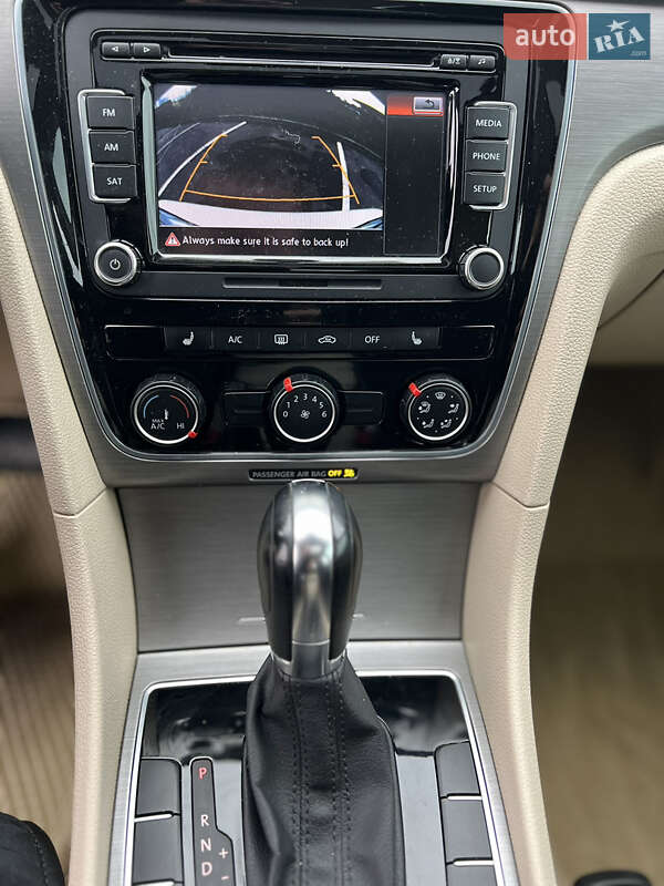 Седан Volkswagen Passat 2014 в Боярці