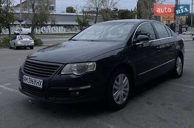 Седан Volkswagen Passat 2007 в Києві