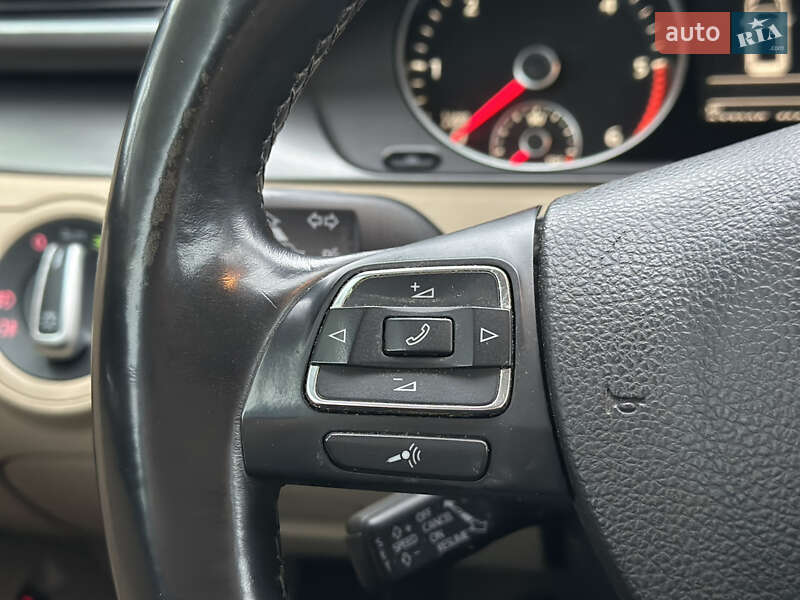 Универсал Volkswagen Passat 2011 в Дрогобыче фото 46 Универсал Volkswagen Passat 2011 в Дрогобыче