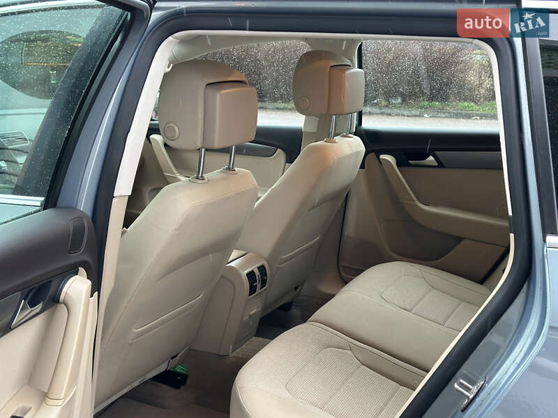 Универсал Volkswagen Passat 2011 в Дрогобыче фото 62 Универсал Volkswagen Passat 2011 в Дрогобыче