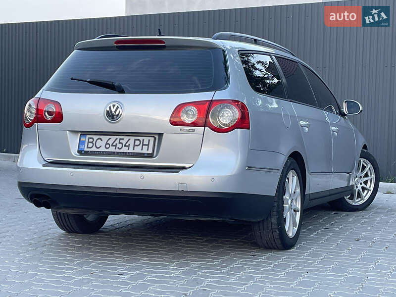 Універсал Volkswagen Passat 2006 в Дрогобичі